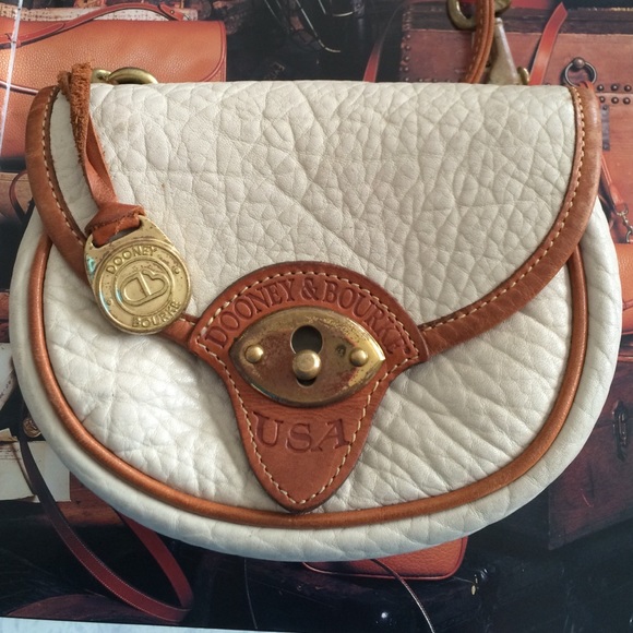 DOONEY & BOURKE R74 Cavalry Body Bag - Picture 2 of 7